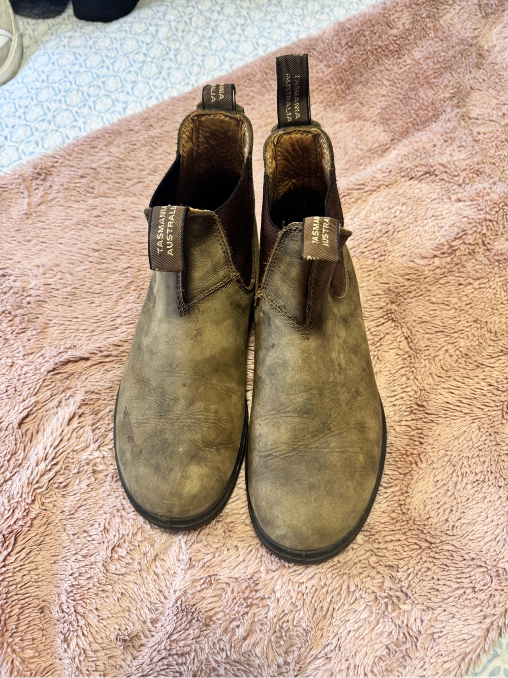 Blundstone Olive Brown Leather Chelsea Boots